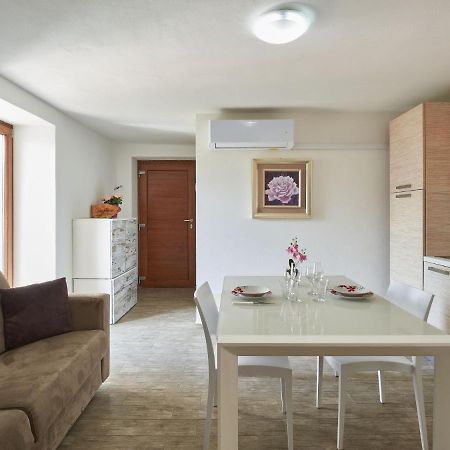 Apartment Rustico Maria - Dma390 By Interhome Vercana Екстериор снимка