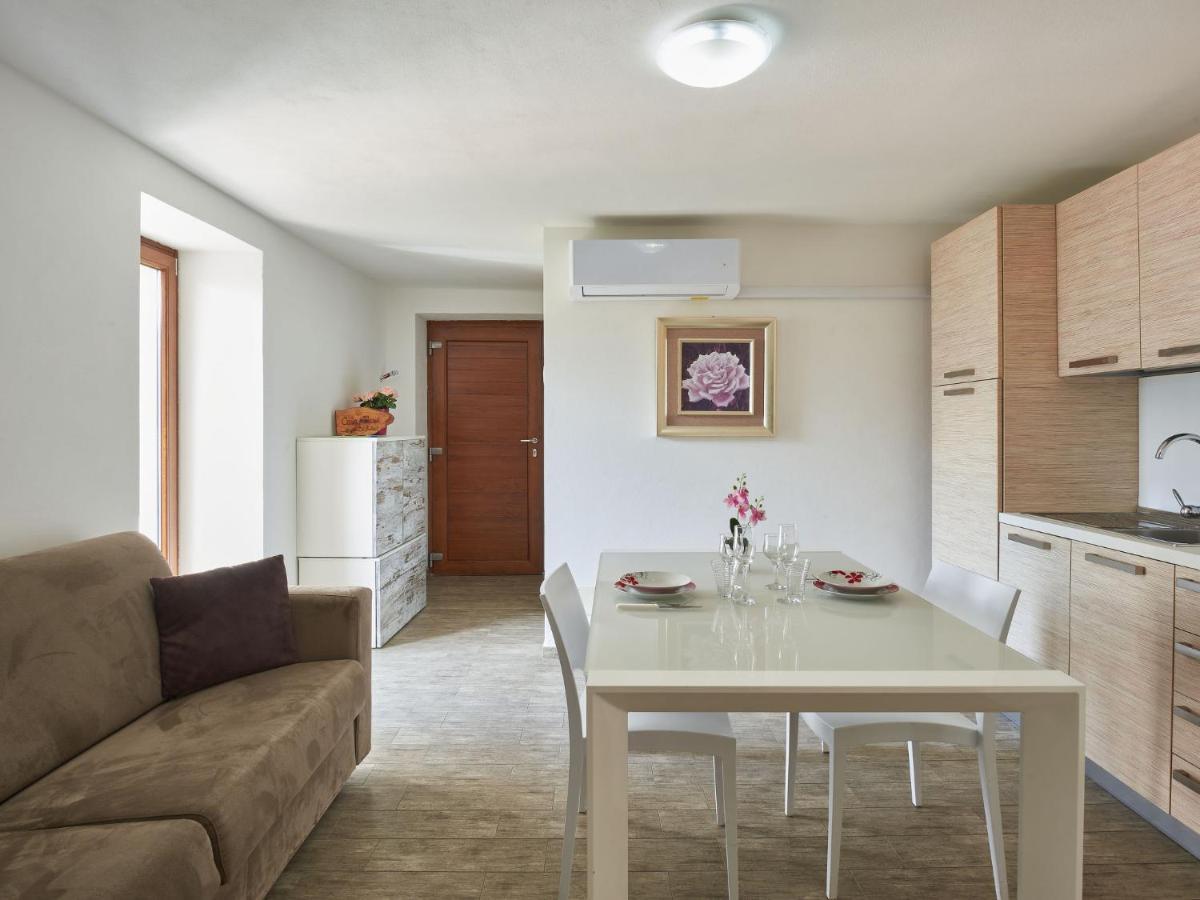 Apartment Rustico Maria - Dma390 By Interhome Vercana Екстериор снимка